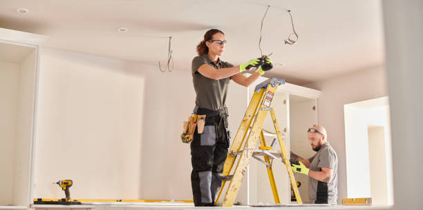 Best Commercial Electrician Services  in Newton Falls, OH